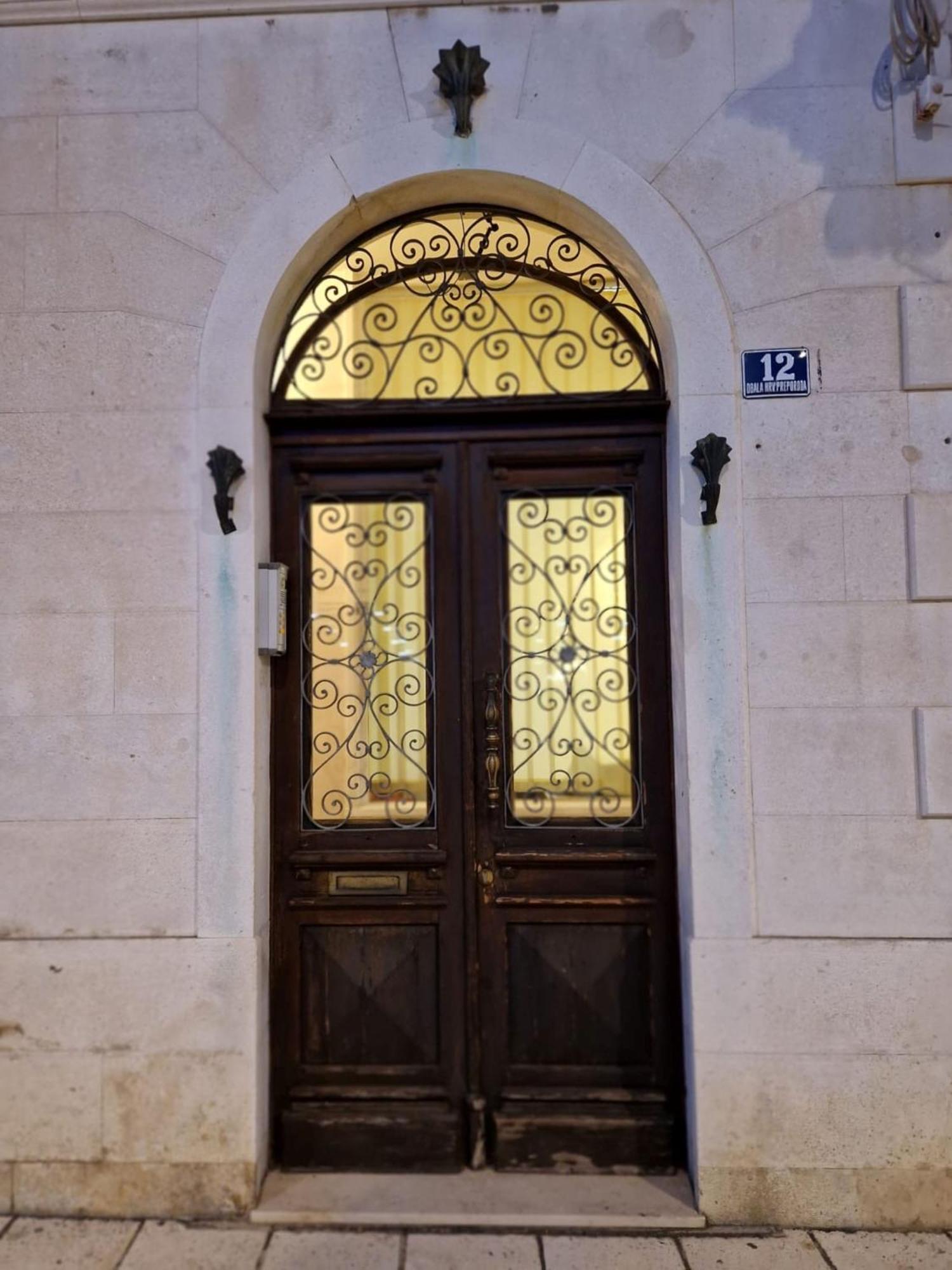 Riva Luxury Suites Spalato Esterno foto