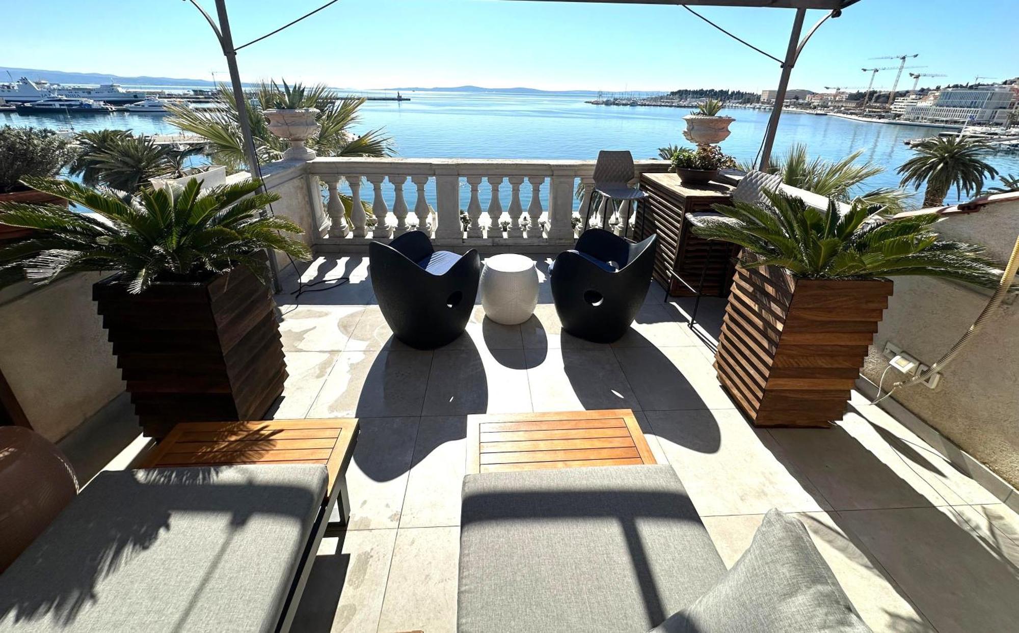 Riva Luxury Suites Spalato Esterno foto