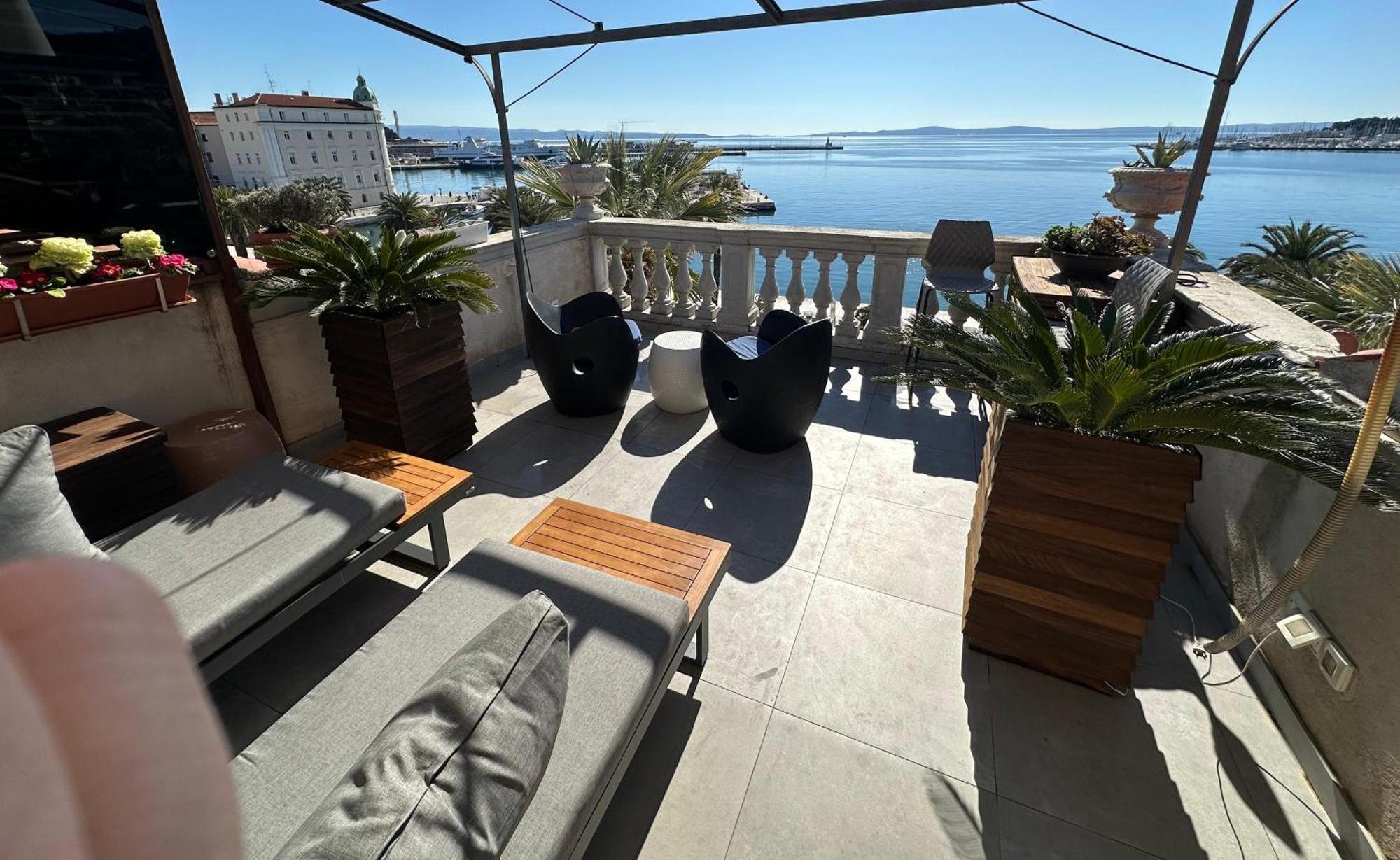 Riva Luxury Suites Spalato Esterno foto