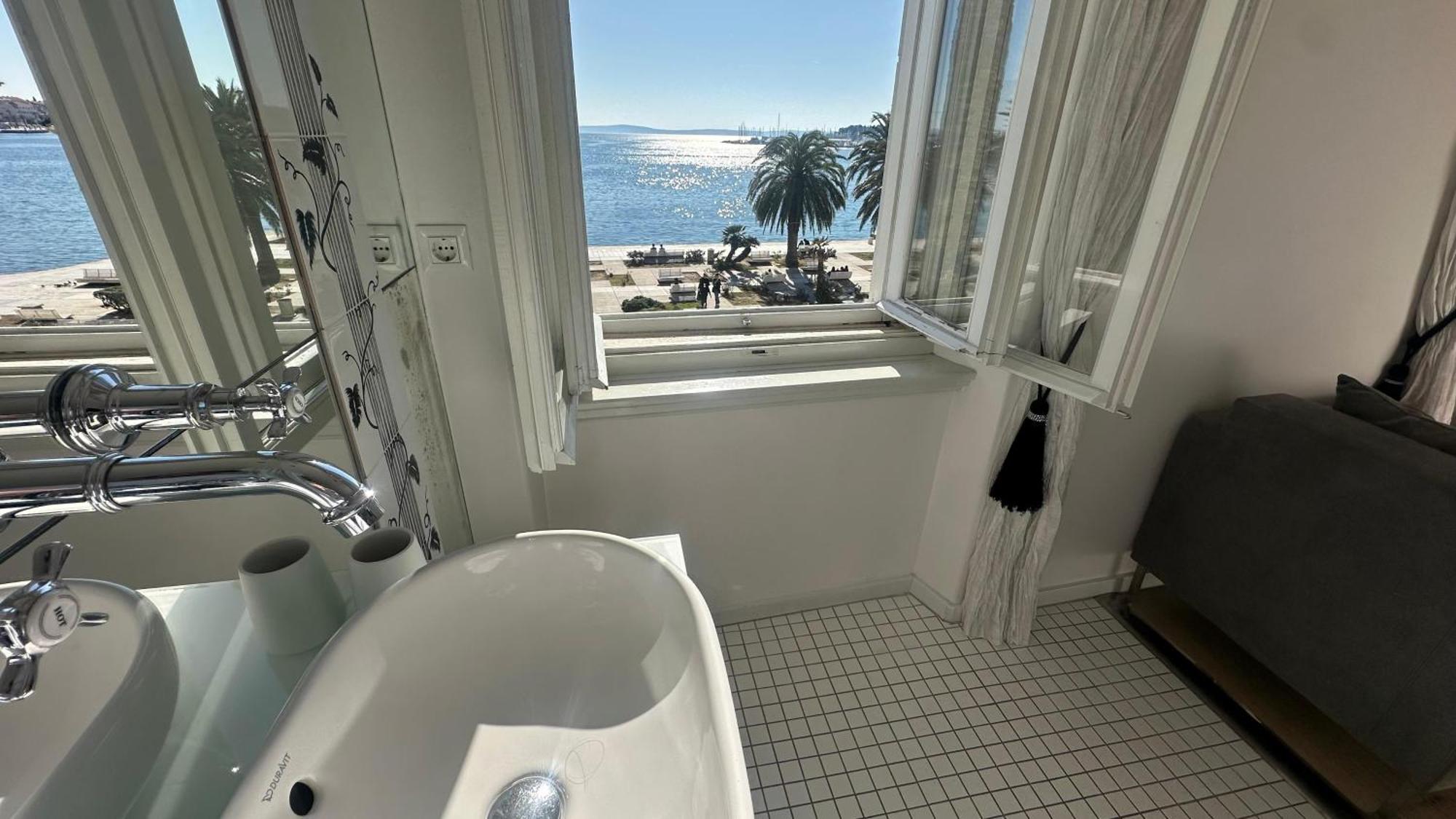 Riva Luxury Suites Spalato Esterno foto